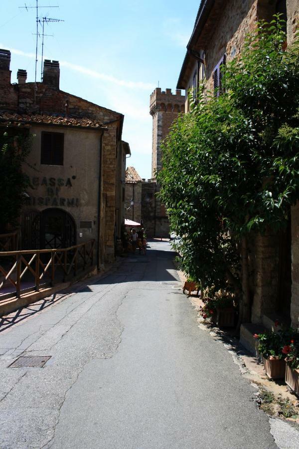 Strada Giulia 16 호텔 볼게리 외부 사진
